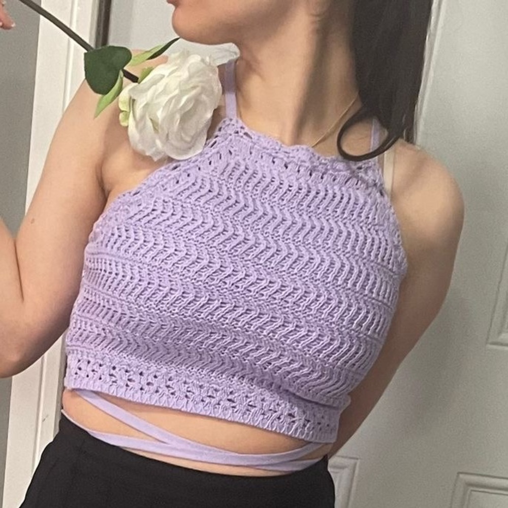 Hollister top